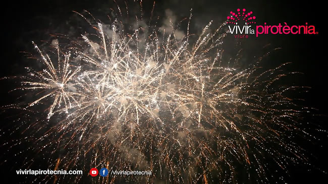 Fallas de Valencia 2024, 2º Castillo de Fuegos Artificiales, Ciudad de Las Artes, Pirotecnia Turís